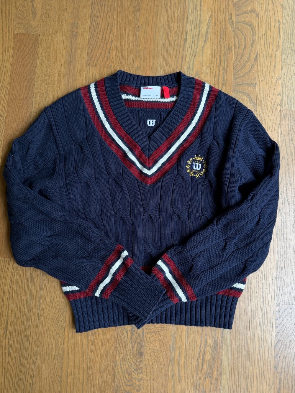 Wilson Women’s Westwood Tennis Sweater Classic Navy Burgundy Cable Knit Medium